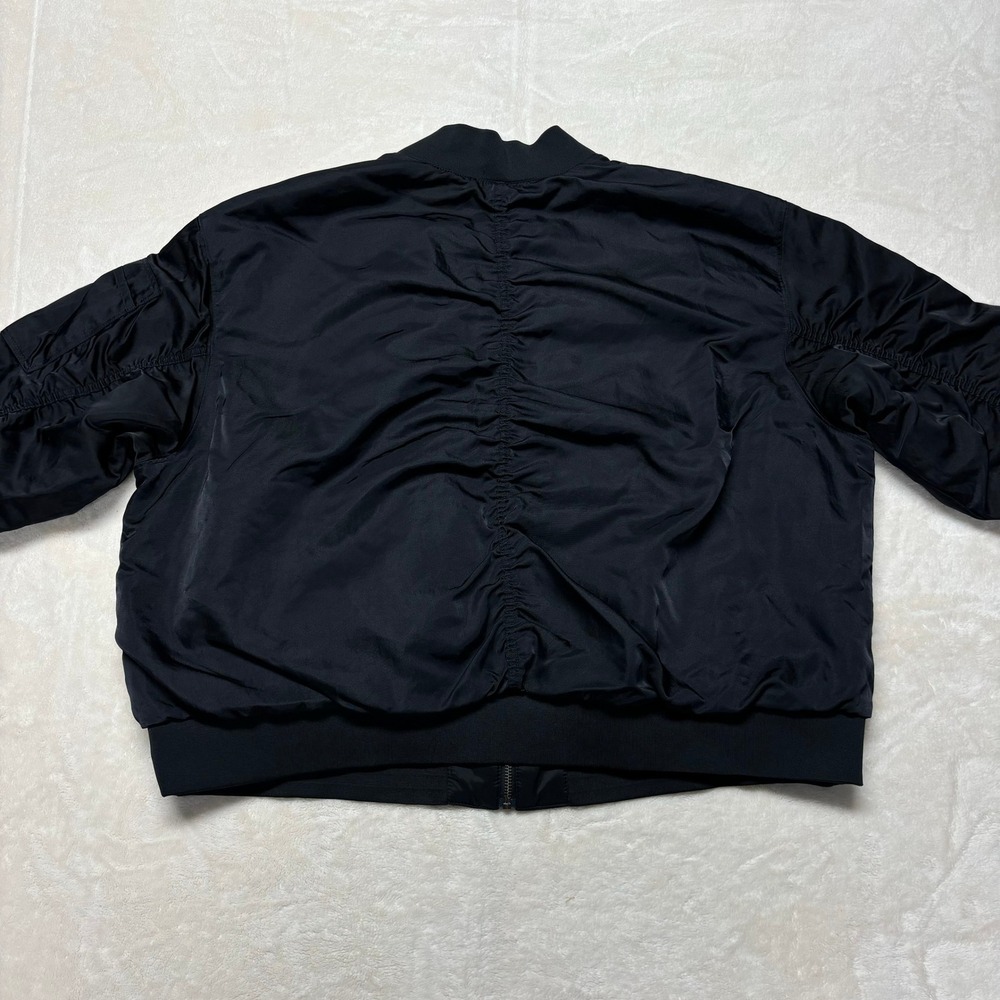 Nike Womens Reversible Varsity Bomber Jacket Size 1X Black Quilted FB3206-010 - Picture 11 of 15